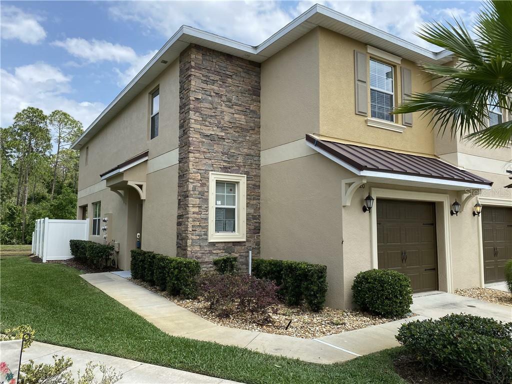 Property Photo: 11920 Greengate Drive FL 34669