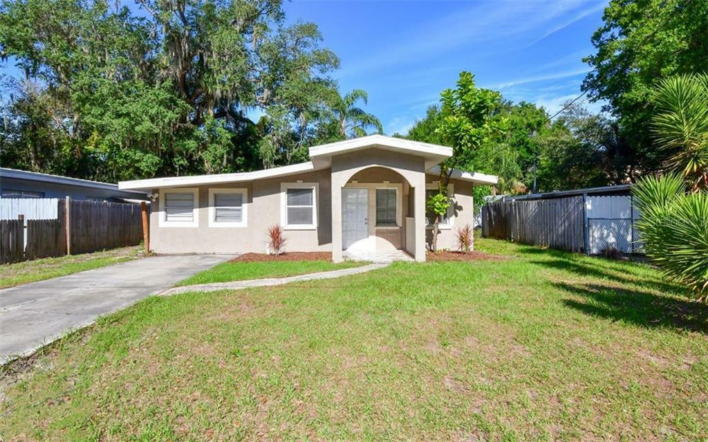 Property Photo:  516 18th Street E  FL 34208 