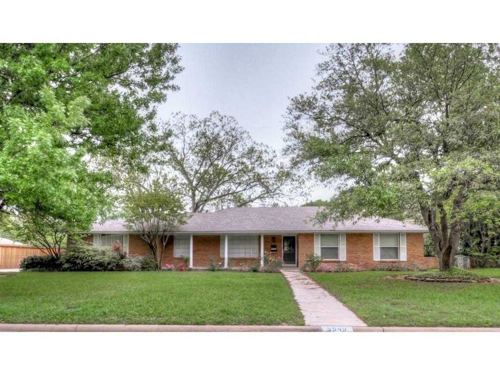 Property Photo:  5949 Elderwood Drive  TX 75230 