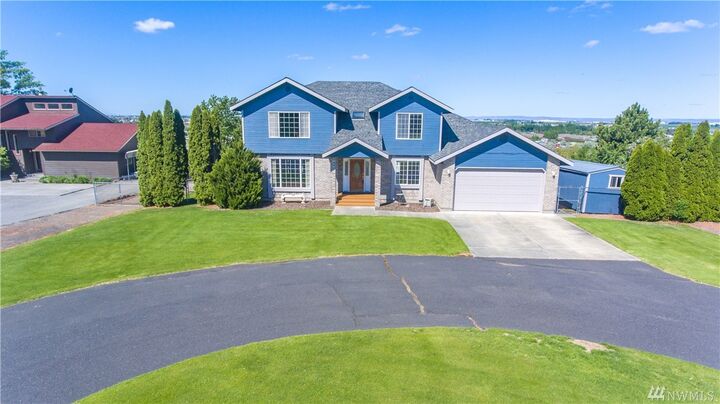 Property Photo:  4798 Bluff Dr NE  WA 98837 