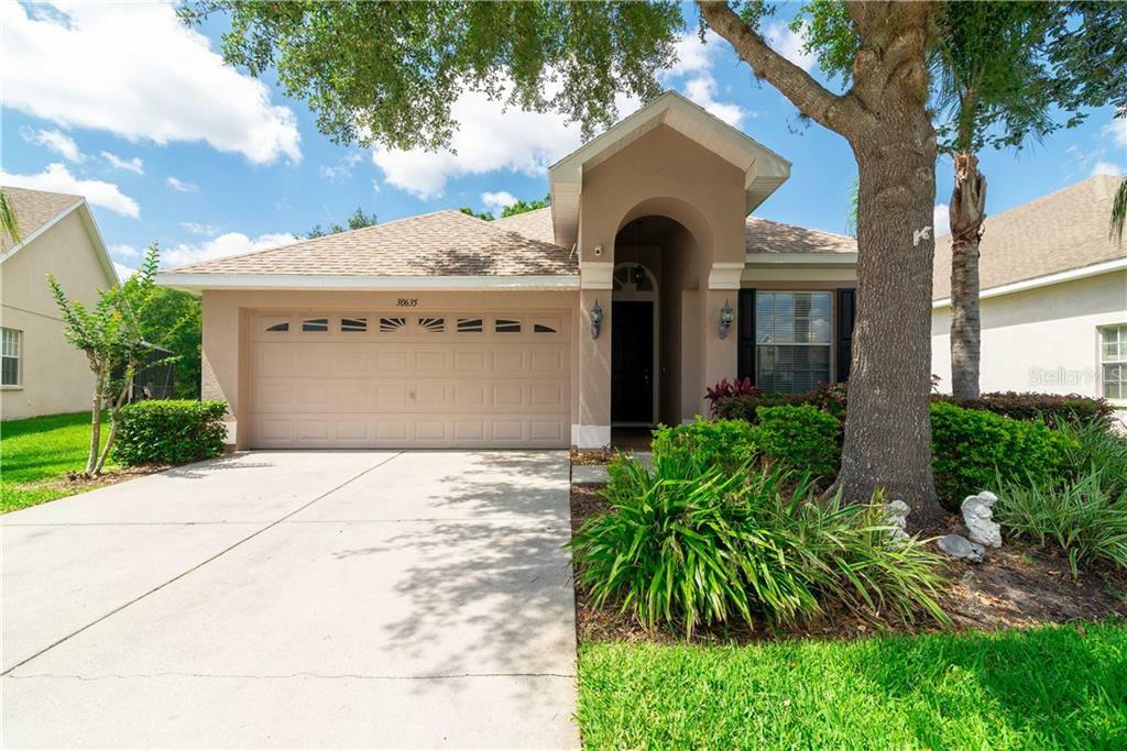 Property Photo: 30635 Pumpkin Ridge Drive FL 33543