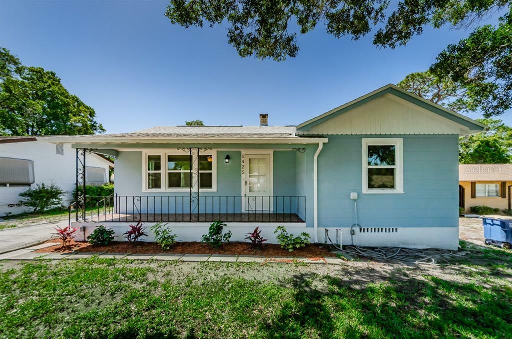 Property Photo:  1425 De Leon Street  FL 33756 