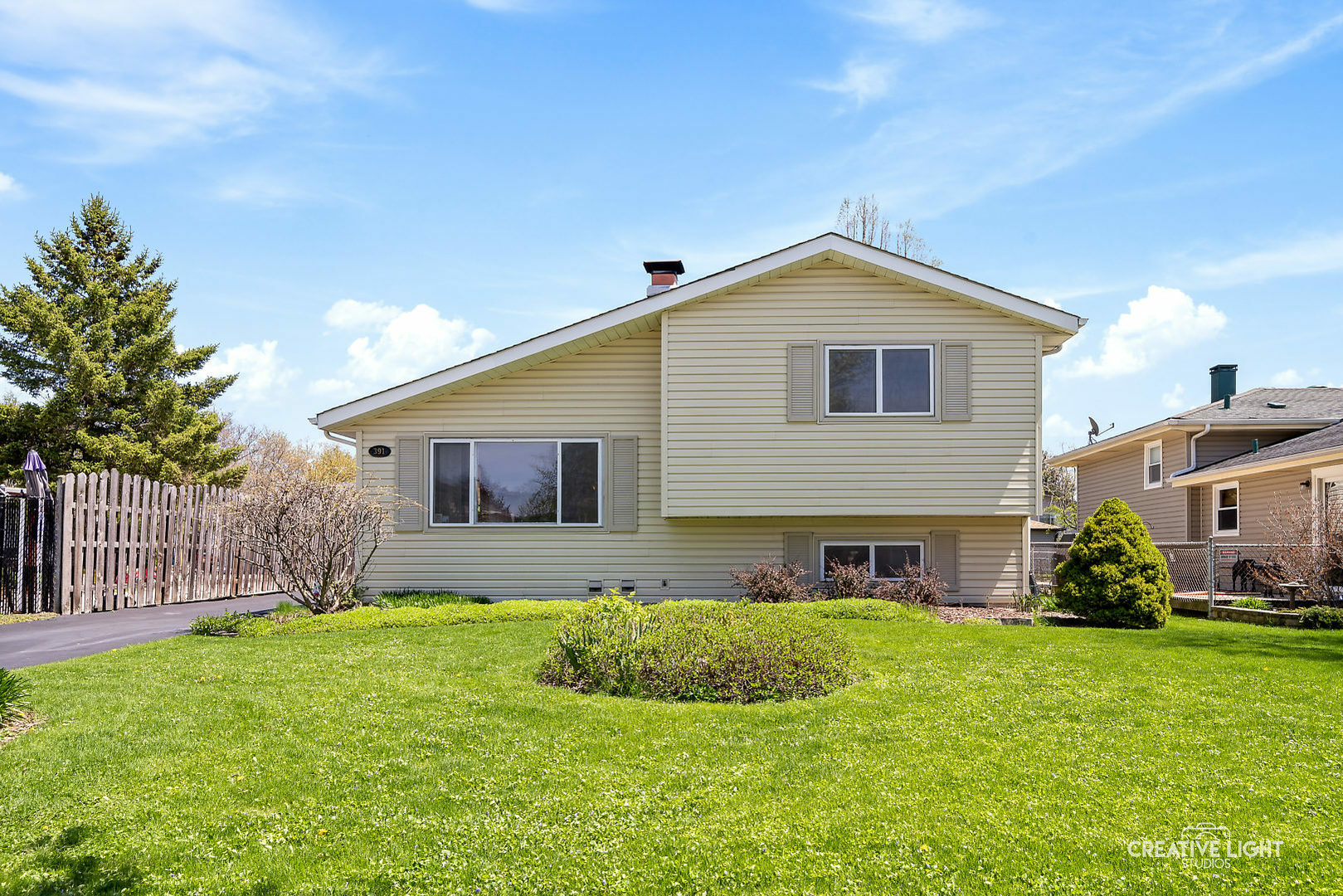 Property Photo:  391 North Kramer Avenue  IL 60148 