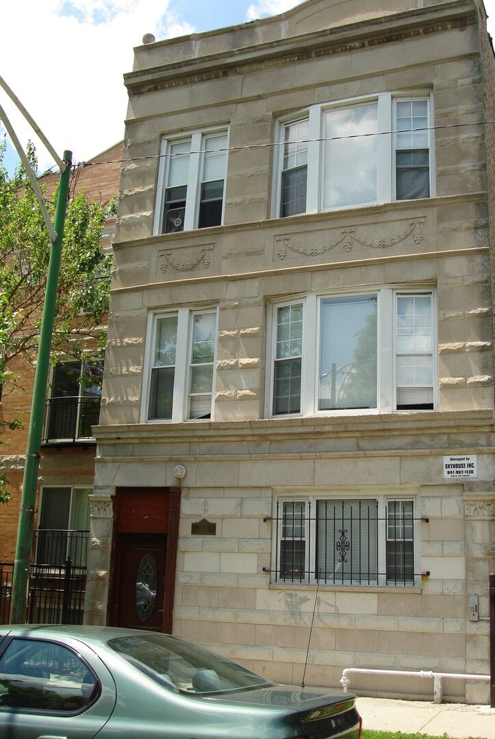 Property Photo:  1510 North Campbell Avenue 1R  IL 60622 