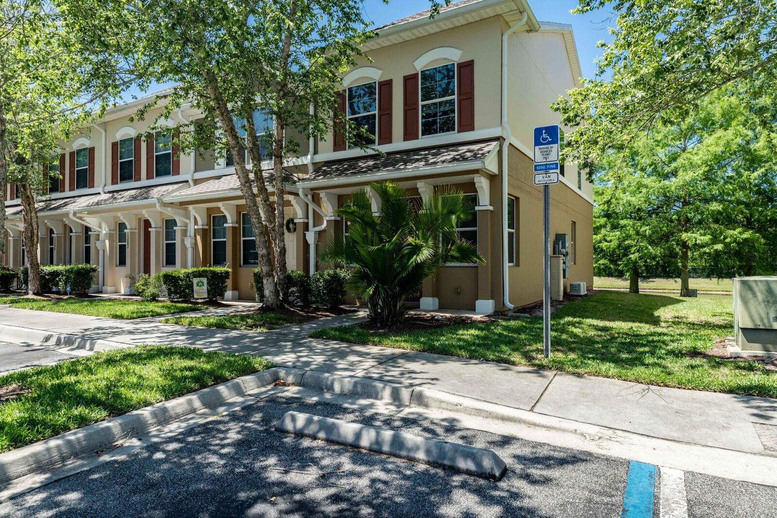 Property Photo: 13078 Shallowater Road FL 32258