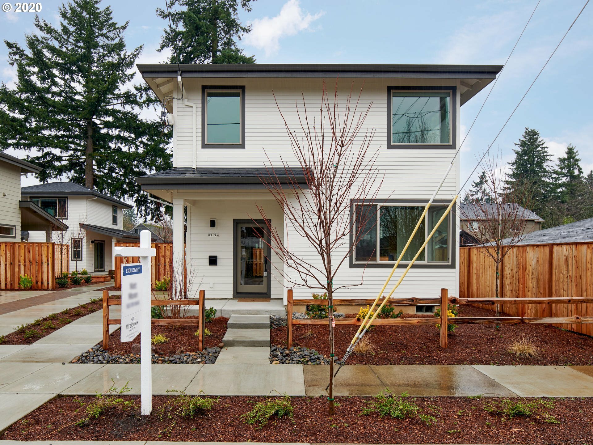 Property Photo:  8315 SE 64th Ave A  OR 97206 