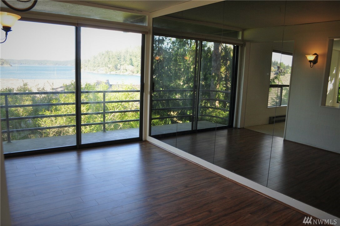 Property Photo:  231 Warbass Wy B-209  WA 98250 