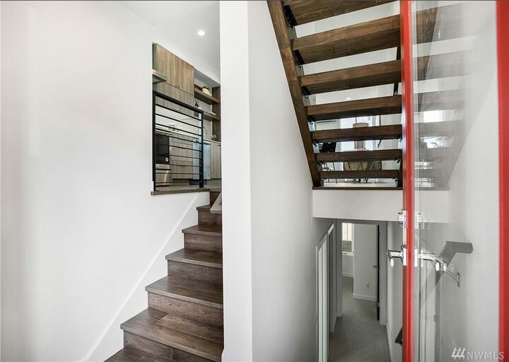 Property Photo: 1330 14th Ave S WA 98144