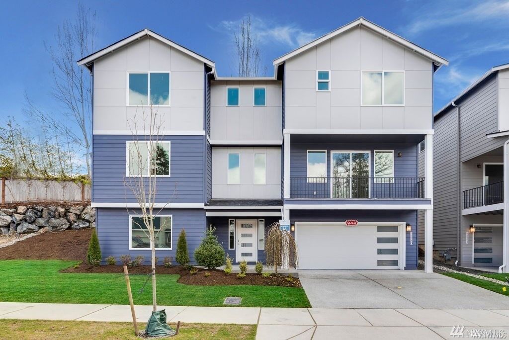 Property Photo:  8151  71st Street NE  WA 98270 