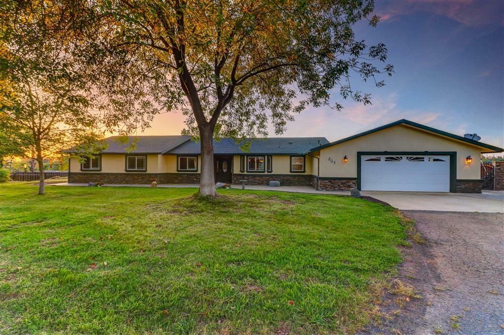 Property Photo:  805 Steffy Road  CA 92065 