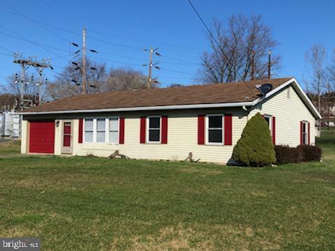 Property Photo: 97 W Main Street PA 17094