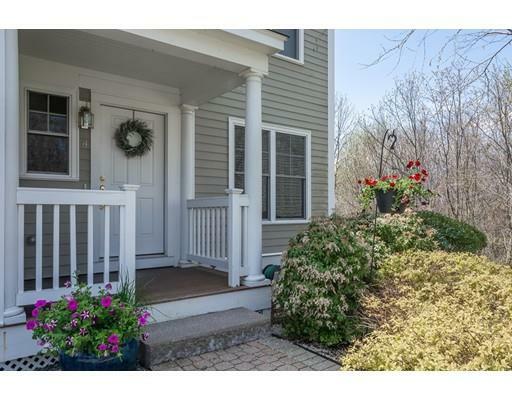 Property Photo: 8 Paxton Ct 8 MA 01536