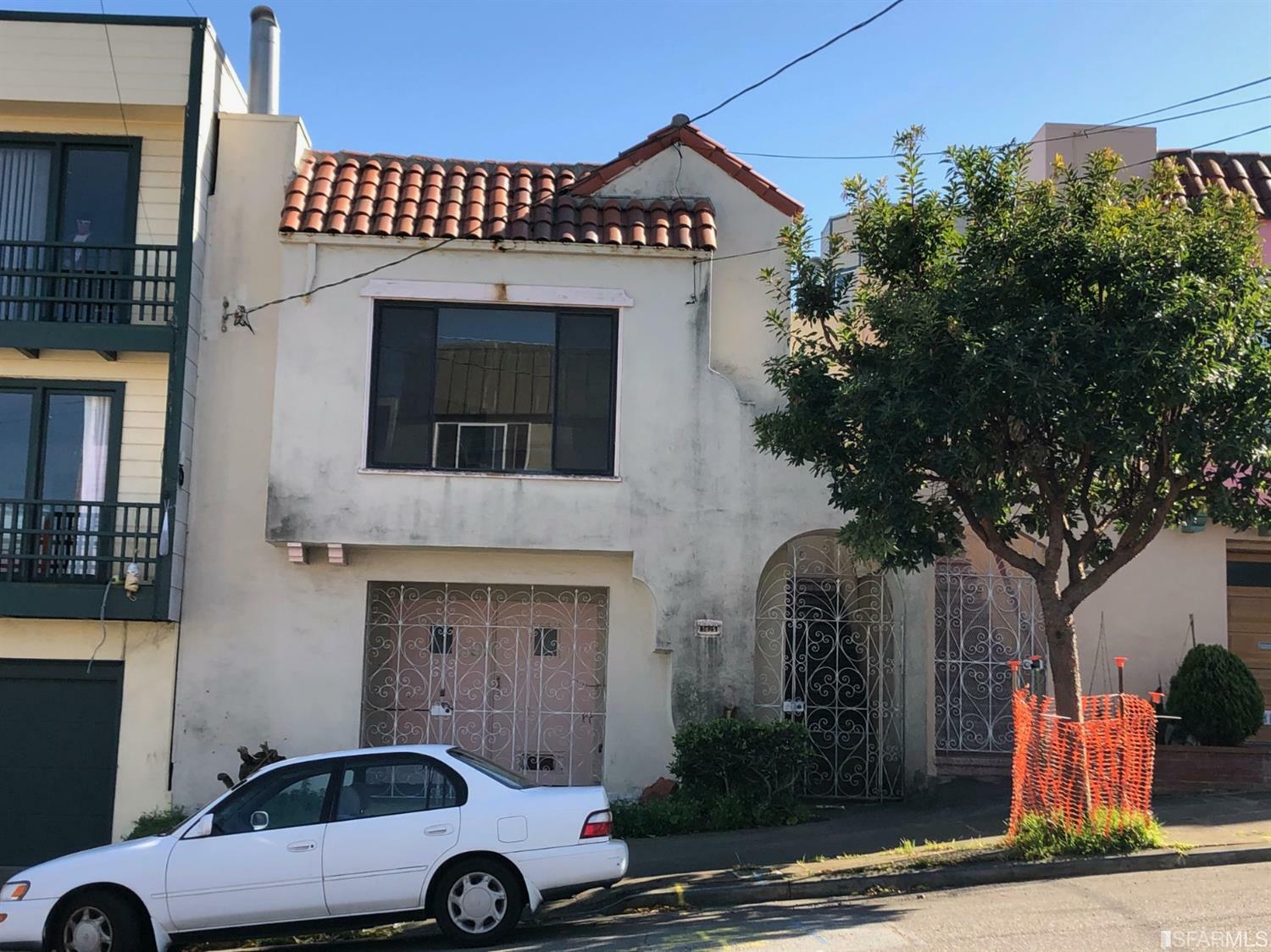 Property Photo:  3825 Anza Street  CA 94121 