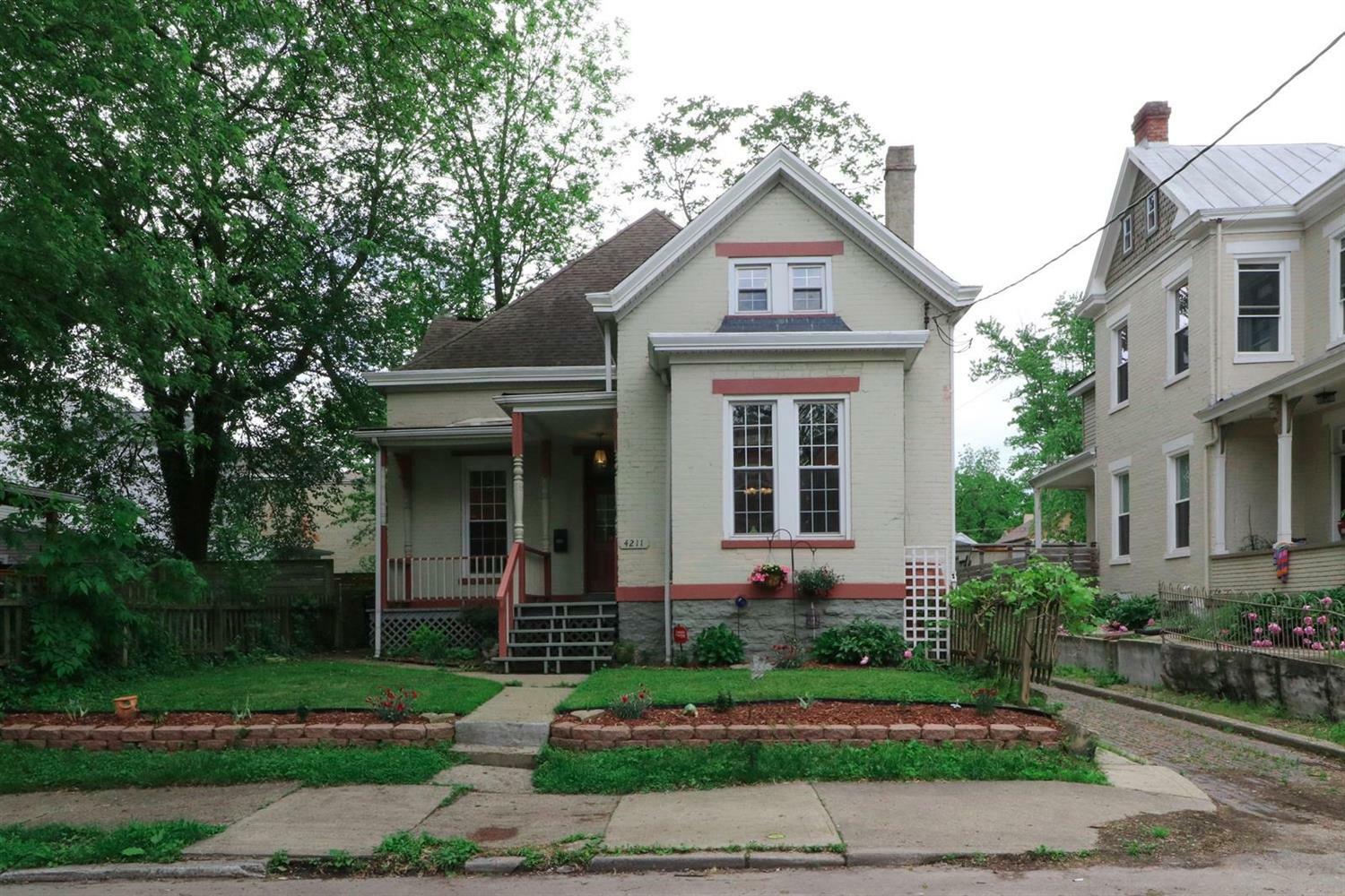 Property Photo:  4211 Williamson Place  OH 45223 