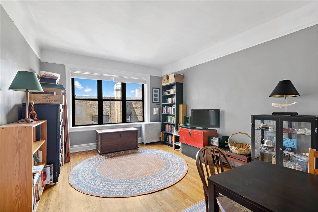 Property Photo: 131 Kensington Ave E6 NJ 07304