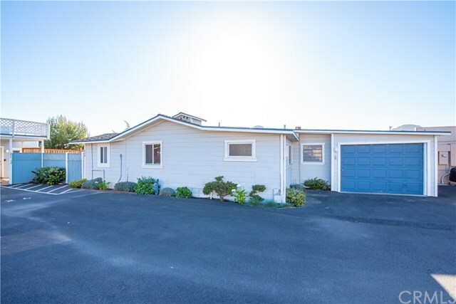 Property Photo:  226 226 1/2 Pacific Street  CA 93442 