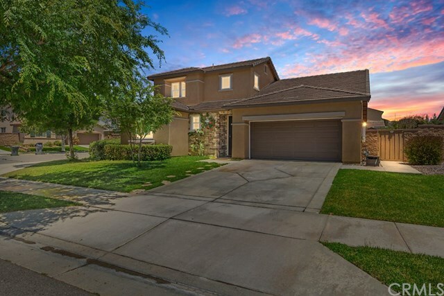 Property Photo:  34128 Zinnia Court  CA 92532 