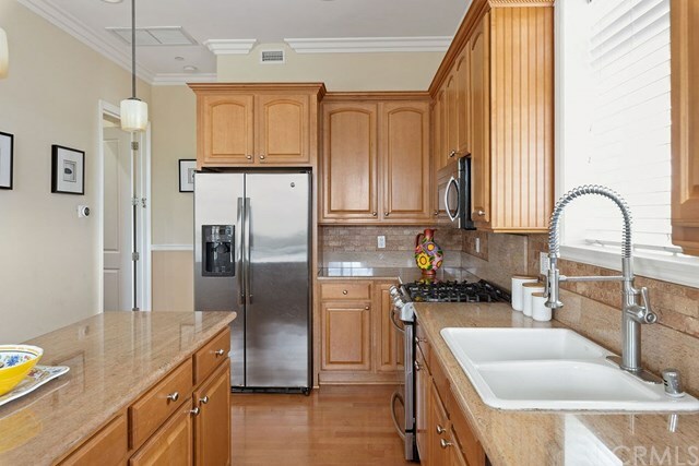 Property Photo: 2510 Mathews Avenue A CA 90278
