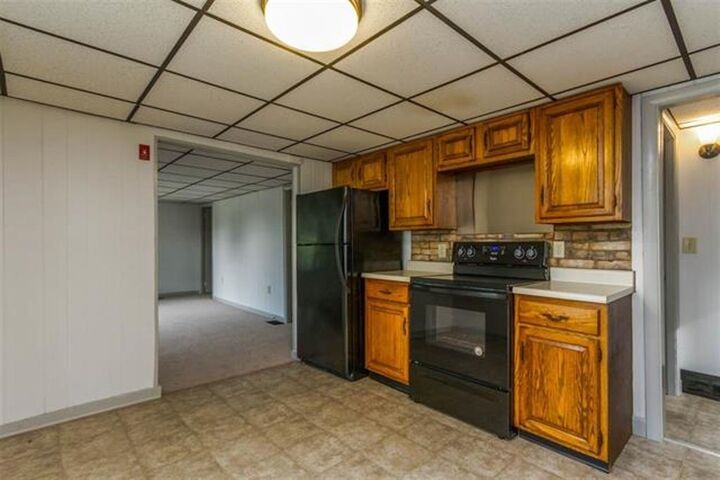 Property Photo:  11 Martins Ferry Road  NH 03106 