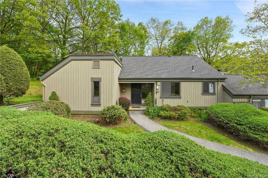 Property Photo:  149 Heritage Hills A  NY 10589 