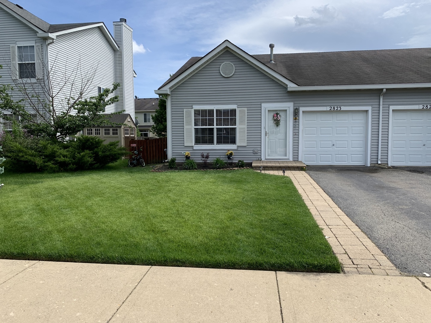 Property Photo: 2823 Oakmont Drive IL 60538