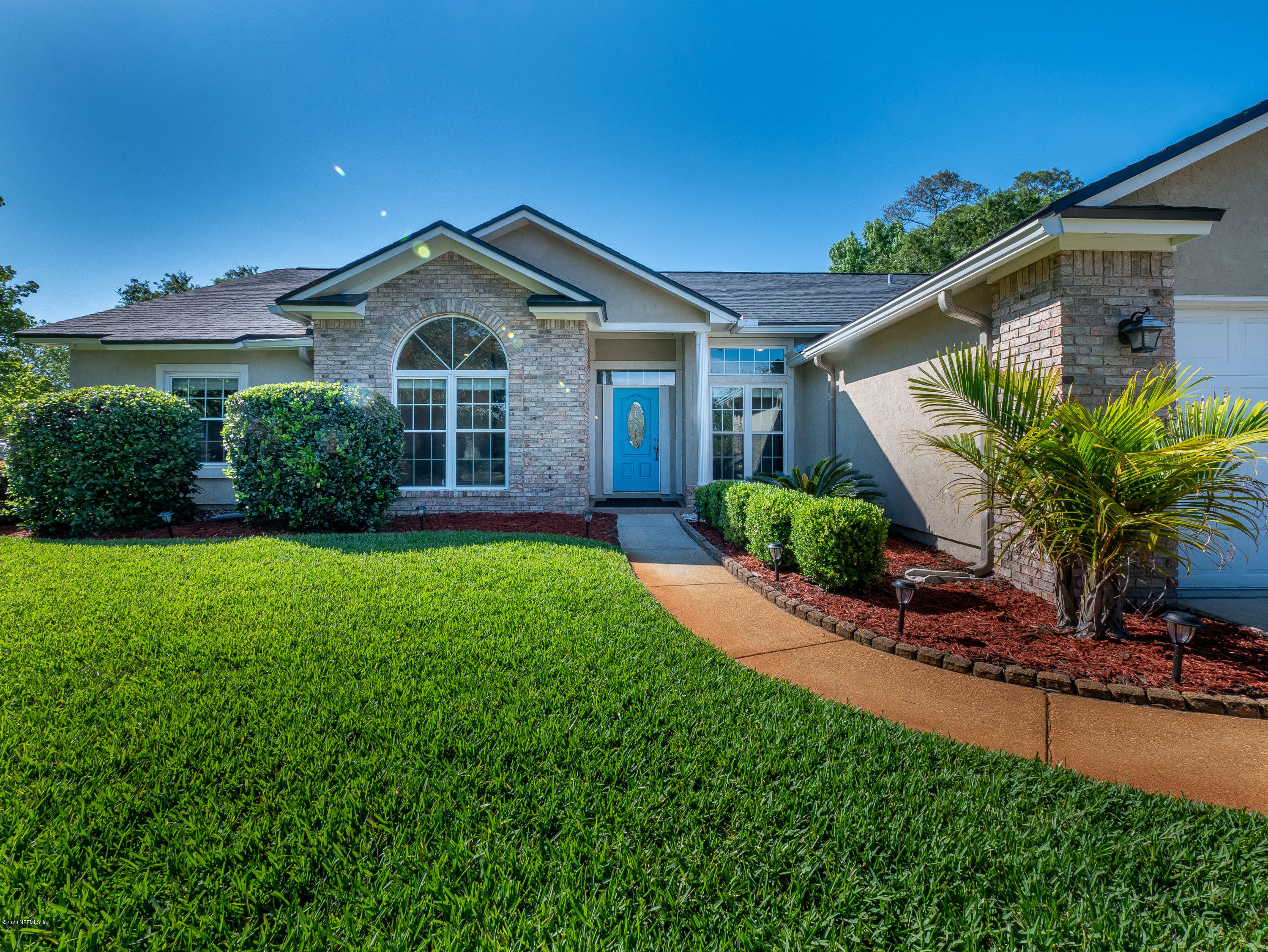 Property Photo:  1806 Evans Drive  FL 32250 