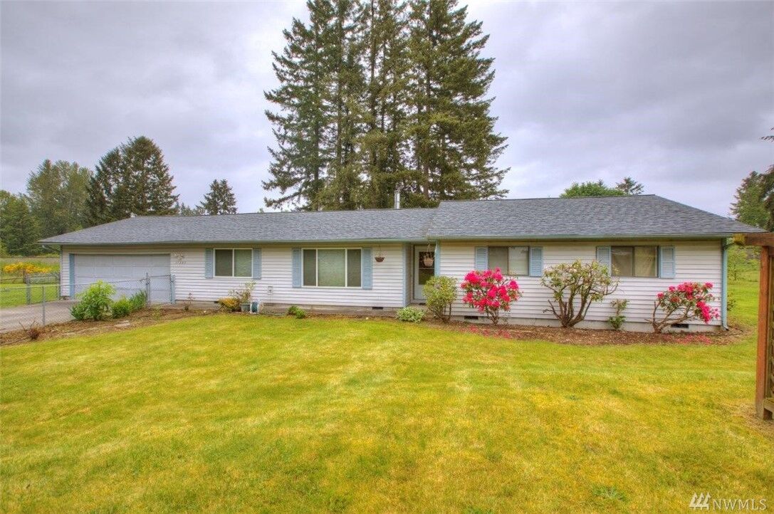 Property Photo:  17205  49th Avenue Ct E  WA 98446 
