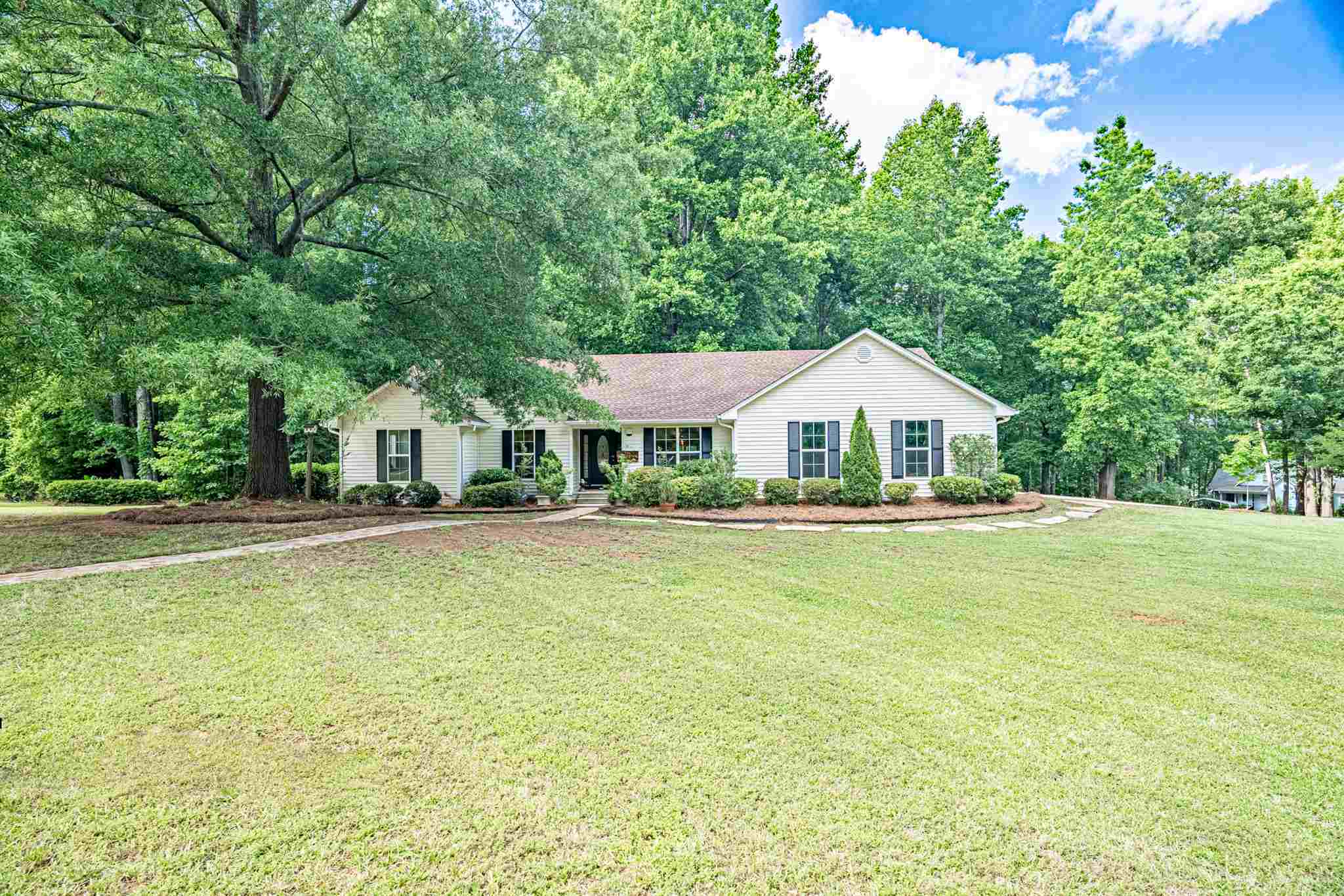 Property Photo:  121 Normandy Road  GA 31024-5019 