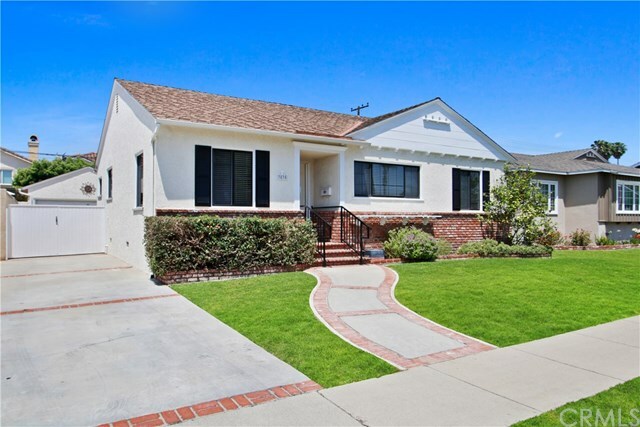 Property Photo:  3835 Senasac Avenue  CA 90808 