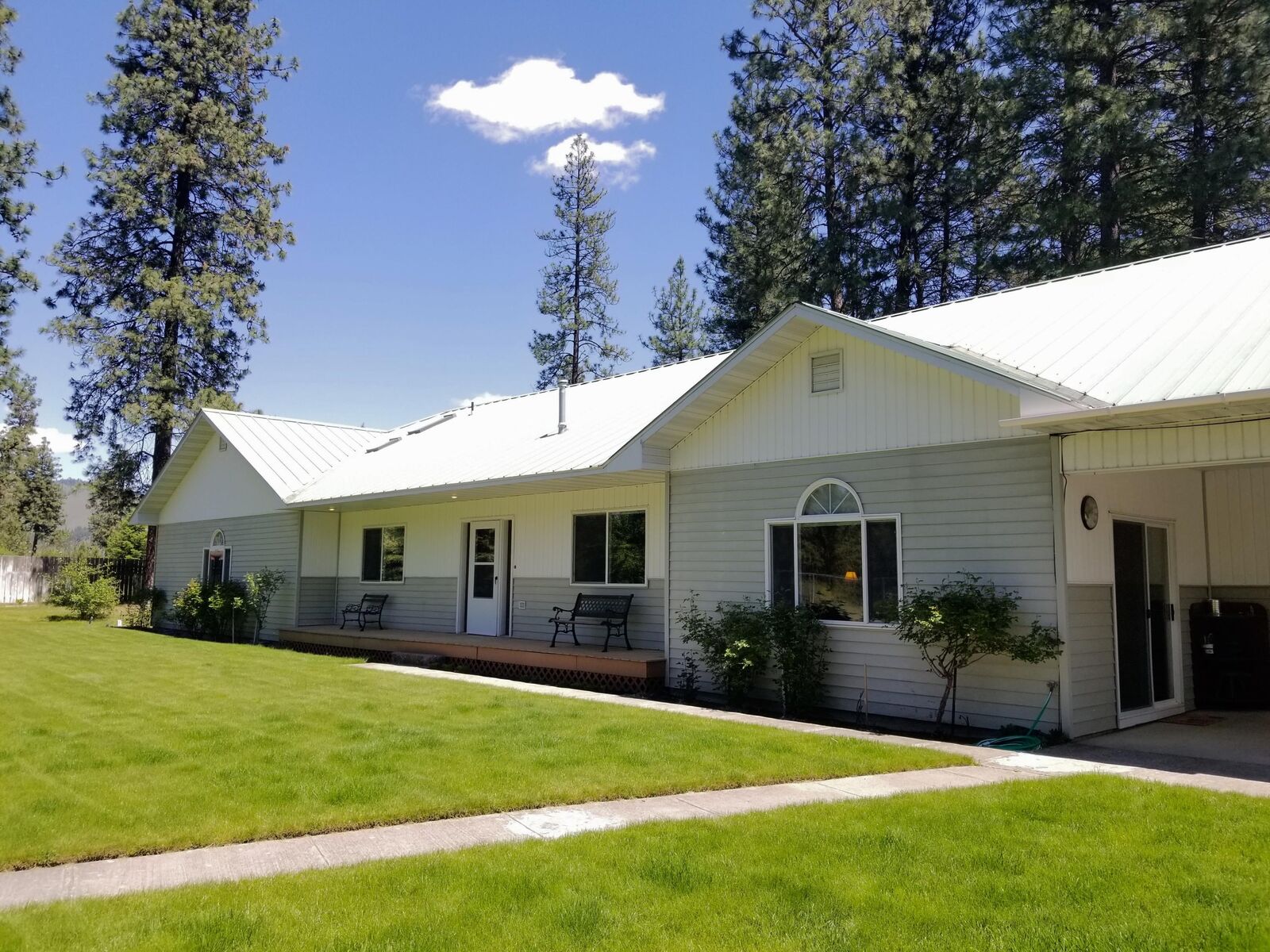 Property Photo: 19 Bjs Pl WA 99141