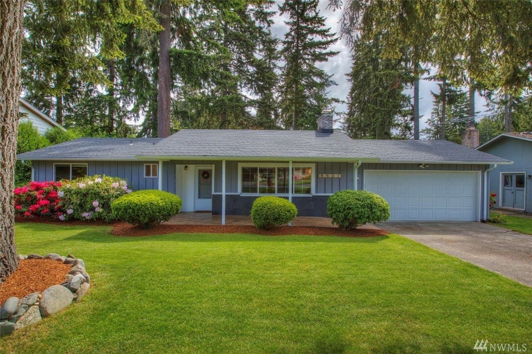 Property Photo:  4501 72nd Ave W  WA 98466 