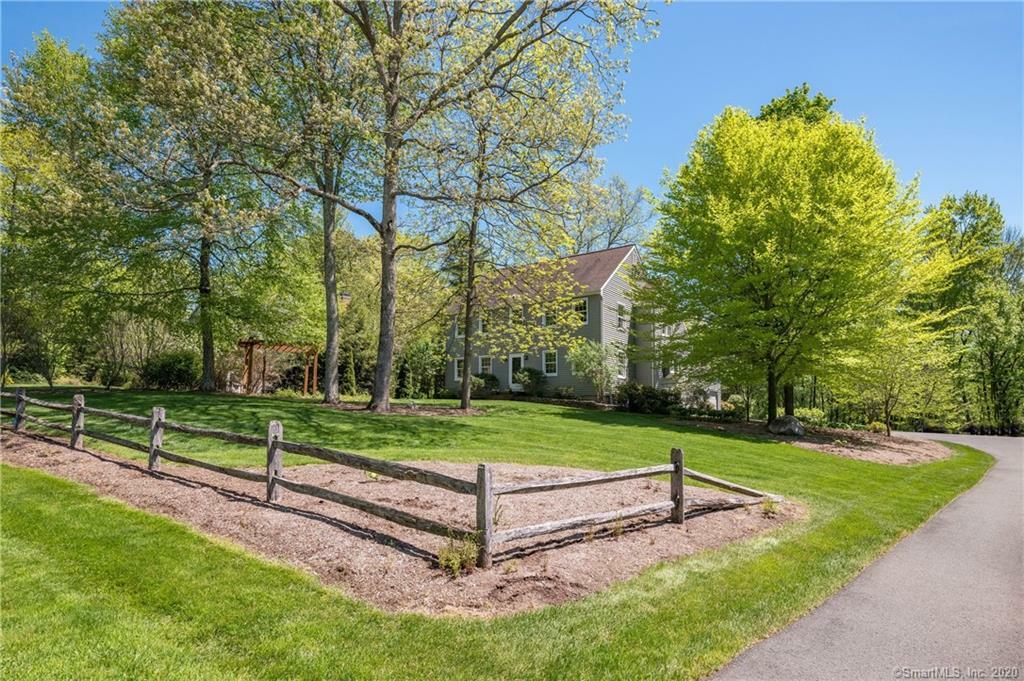 Property Photo:  1 Timber Ridge Drive  CT 06070 