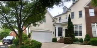 Property Photo: 2194 Harithy Drive VA 22027
