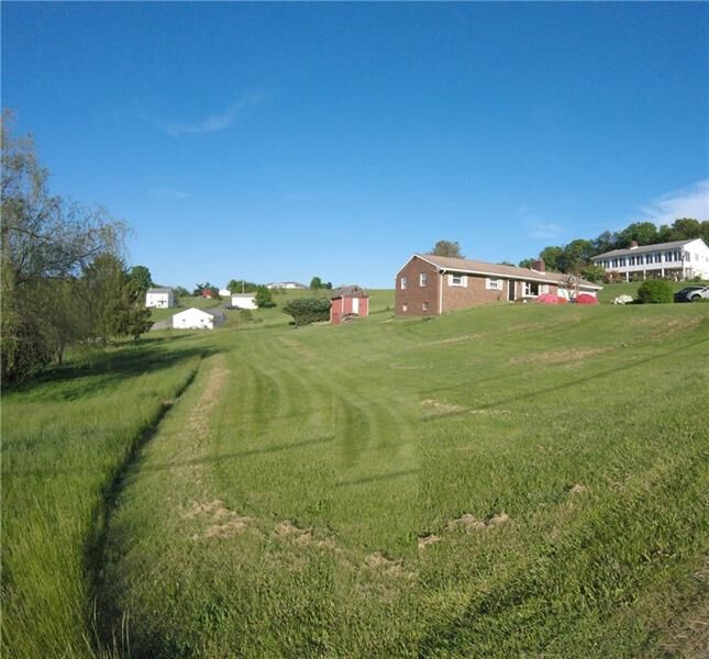 Property Photo: 321 Concord Circle Rd PA 15010