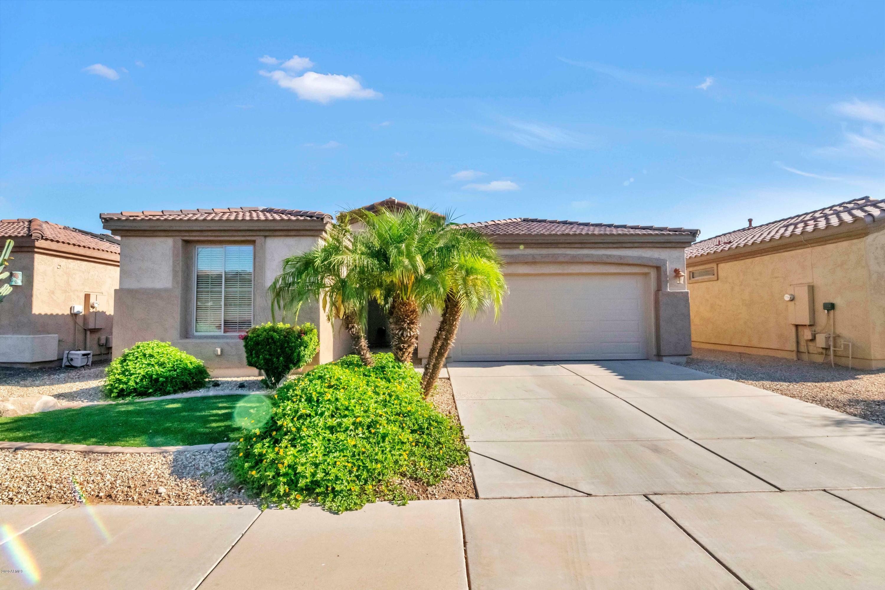 Property Photo:  4702 E Blue Spruce Lane  AZ 85298 