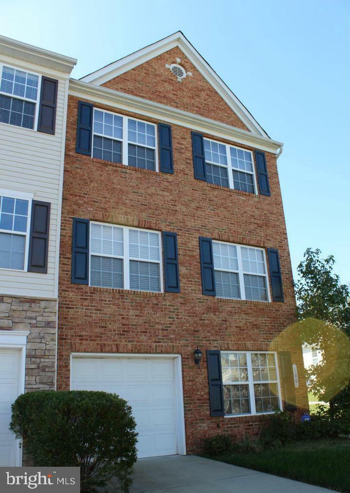 Property Photo:  100 Windjammer Court  VA 22554 