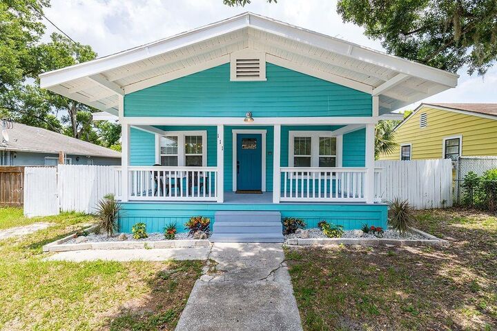 Property Photo:  111 W Ida Street  FL 33603 