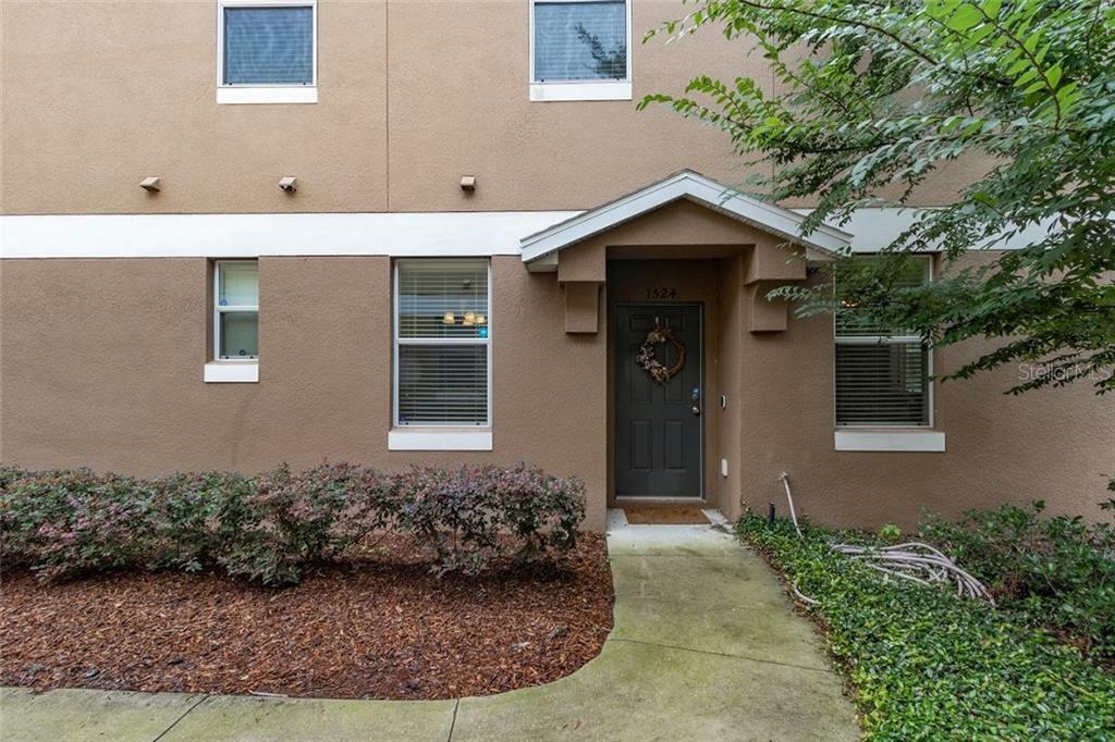 Property Photo:  1524 Scarlet Oak Loop C  FL 34787 