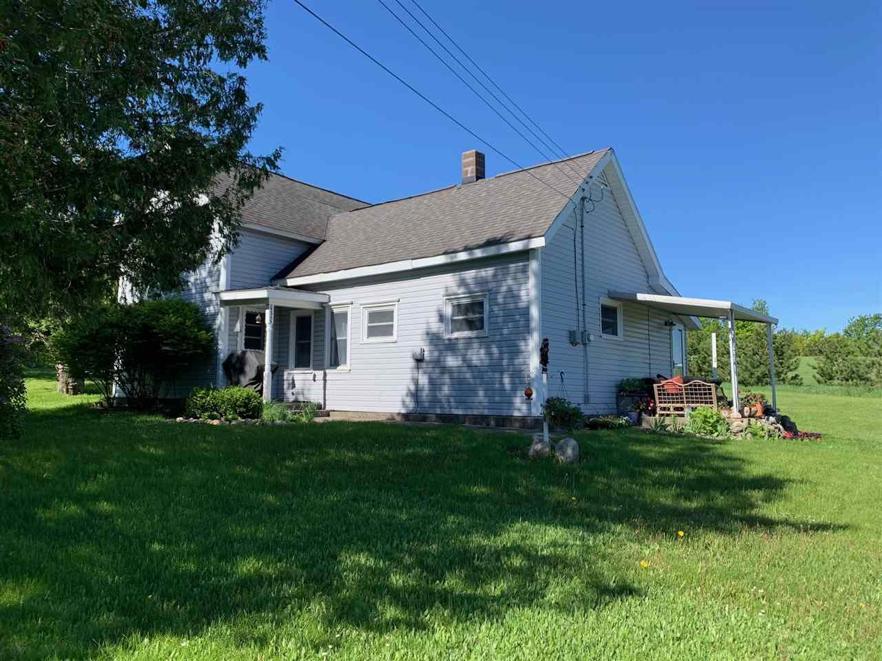 Property Photo:  03455 Pleasant Valley  MI 49712 