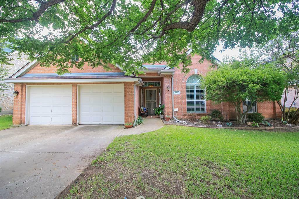 Property Photo:  6943 Briarwood Drive  TX 76132 