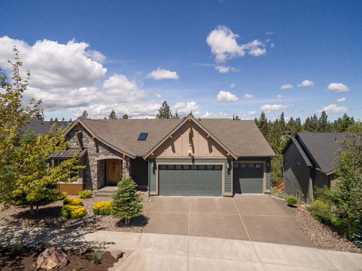 367 NW Flagline Drive  Bend OR 97703 photo