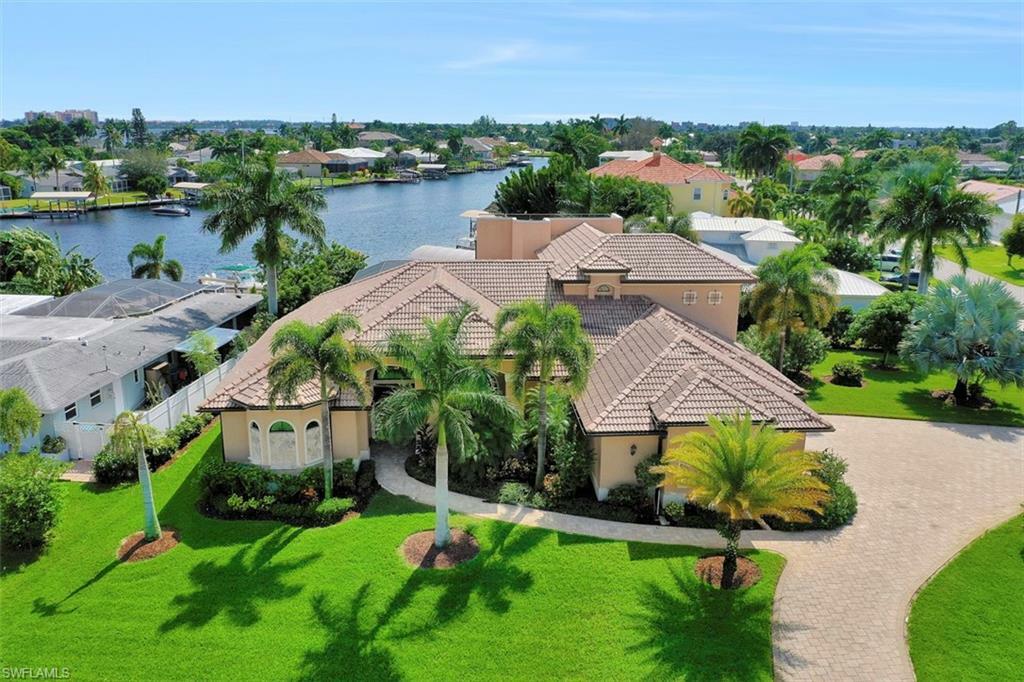 Property Photo: 1206 El Dorado Parkway E FL 33904