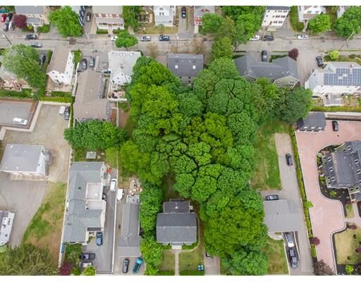 Property Photo: 1092 Chestnut St MA 02464