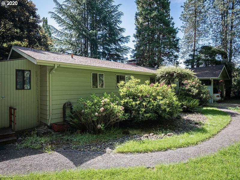Property Photo:  4950 NW 140th Ave  OR 97229 