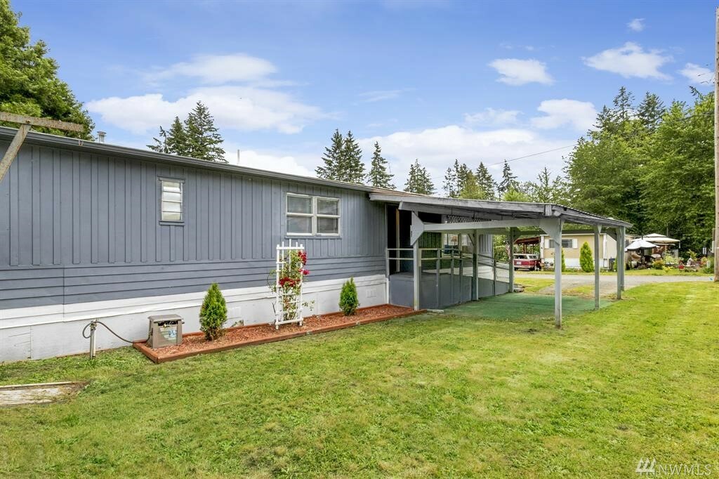 Property Photo: 2250 S Flower Ave 13 WA 98366