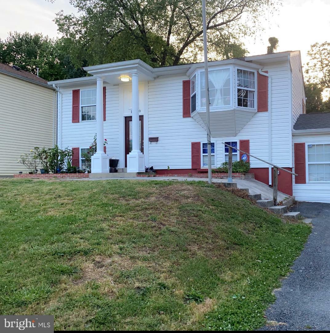 Property Photo: 1410 Kentucky Ave VA 22191