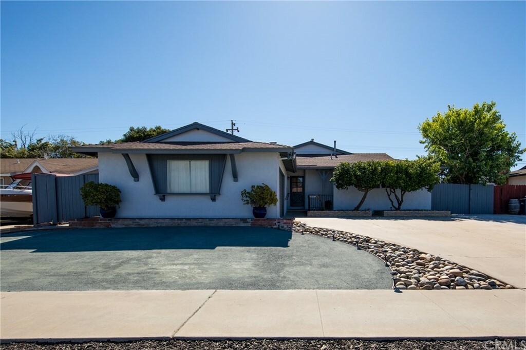 Property Photo:  3094 Courtney Drive  CA 93455 