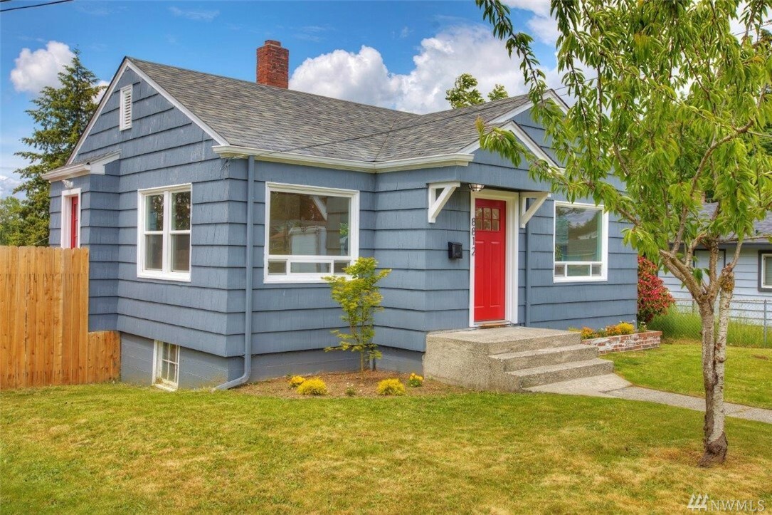 Property Photo: 8812 S Park WA 98444