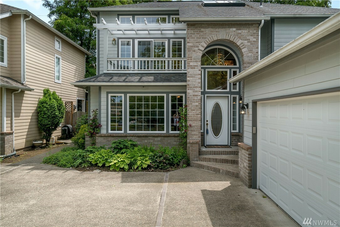 Property Photo:  105 Maple Park Ave SE  WA 98501 