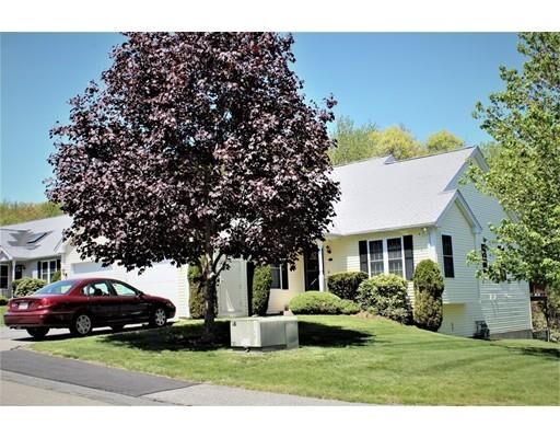 Property Photo:  8 Carriage Path 8  MA 01569 